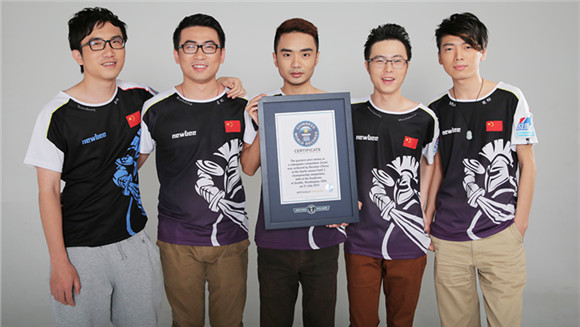 /main-newbee_with_the_certificate_.jpg