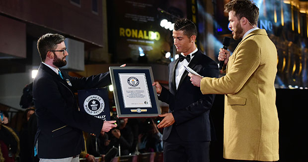 ronaldo-premiere-presentation_tcm25-405360-405665