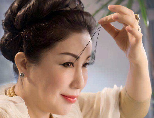 longest eyelash-header