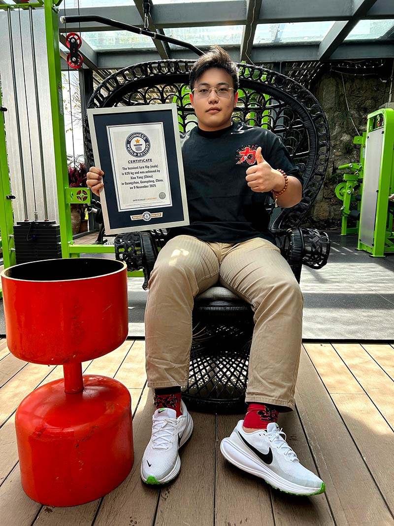 翻转最重的轮胎（男性）