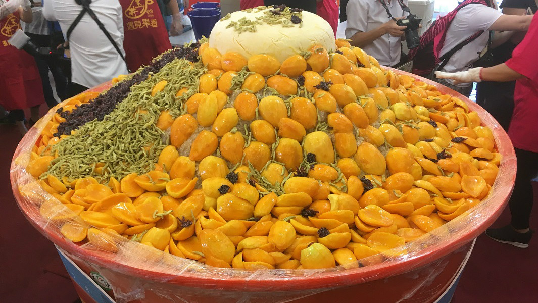 largest shaved ice dessert