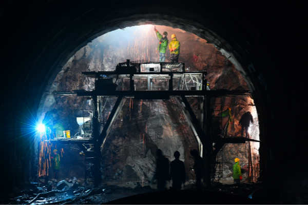 Longest spiral road tunnel section